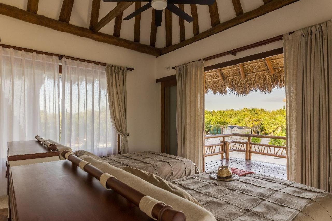 Dk Luxury Ocean Front Villa - Adults Only Isla Holbox Екстер'єр фото