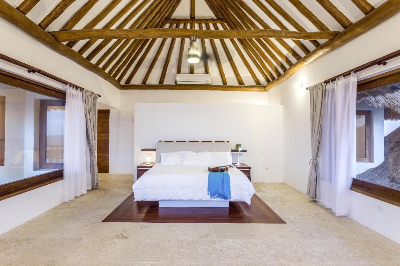 Dk Luxury Ocean Front Villa - Adults Only Isla Holbox Екстер'єр фото